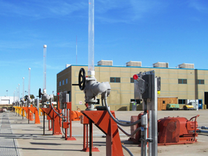 Looking-easte-2130-Pima-social