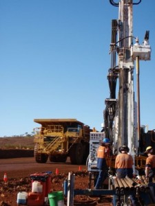Drilling%20In%20The%20Pit%20in%20WA_jpg