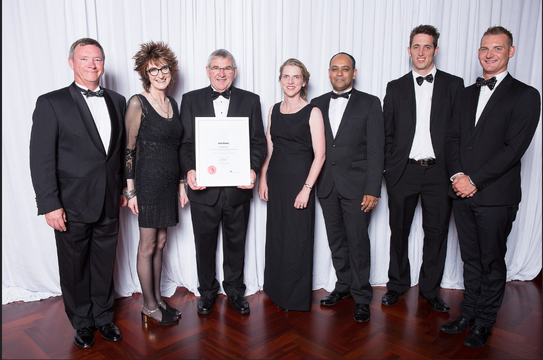 Jim with MWH Global staff. From left: Allan Leahy, Paula Hunter, Jim Bradley, Tania Williams, Avik Halder, Glen Mitchell