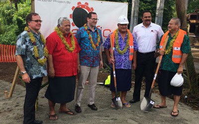 New Zealand Foreign Minister McCully Shows Support for Renewable Energy in Samoa